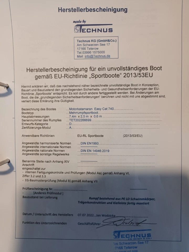 Motorkatamaran EASY Cat 740 - Bild 3 von 3