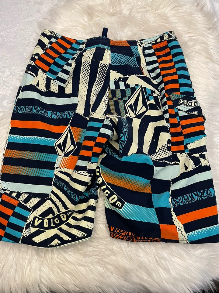 Pantalones cortos Volcom Boardies V25 elásticos sin forro azul naranja talla 29 resortwear Foto 2 de 4