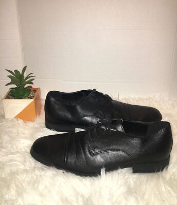 Express Classic Black Cap-Toe Oxford Dress Shoes - Men Black Leather Brogue Cap Toe Dress Shoes | Express main image 4