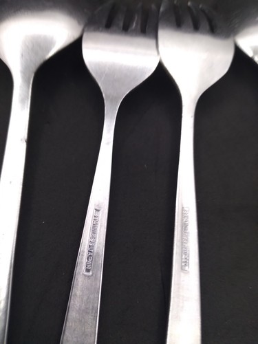 Vintage Set 4 posate marcate in acciaio inox modello Japan A Riviera Japan 6,5" - Foto 4 di 14