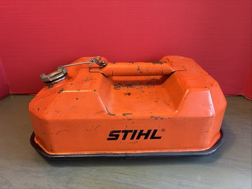 Vintage STIHL USMC Blitz 1.5 Gallon Gas Can & Missing Fuel Spout + TOOL BOX