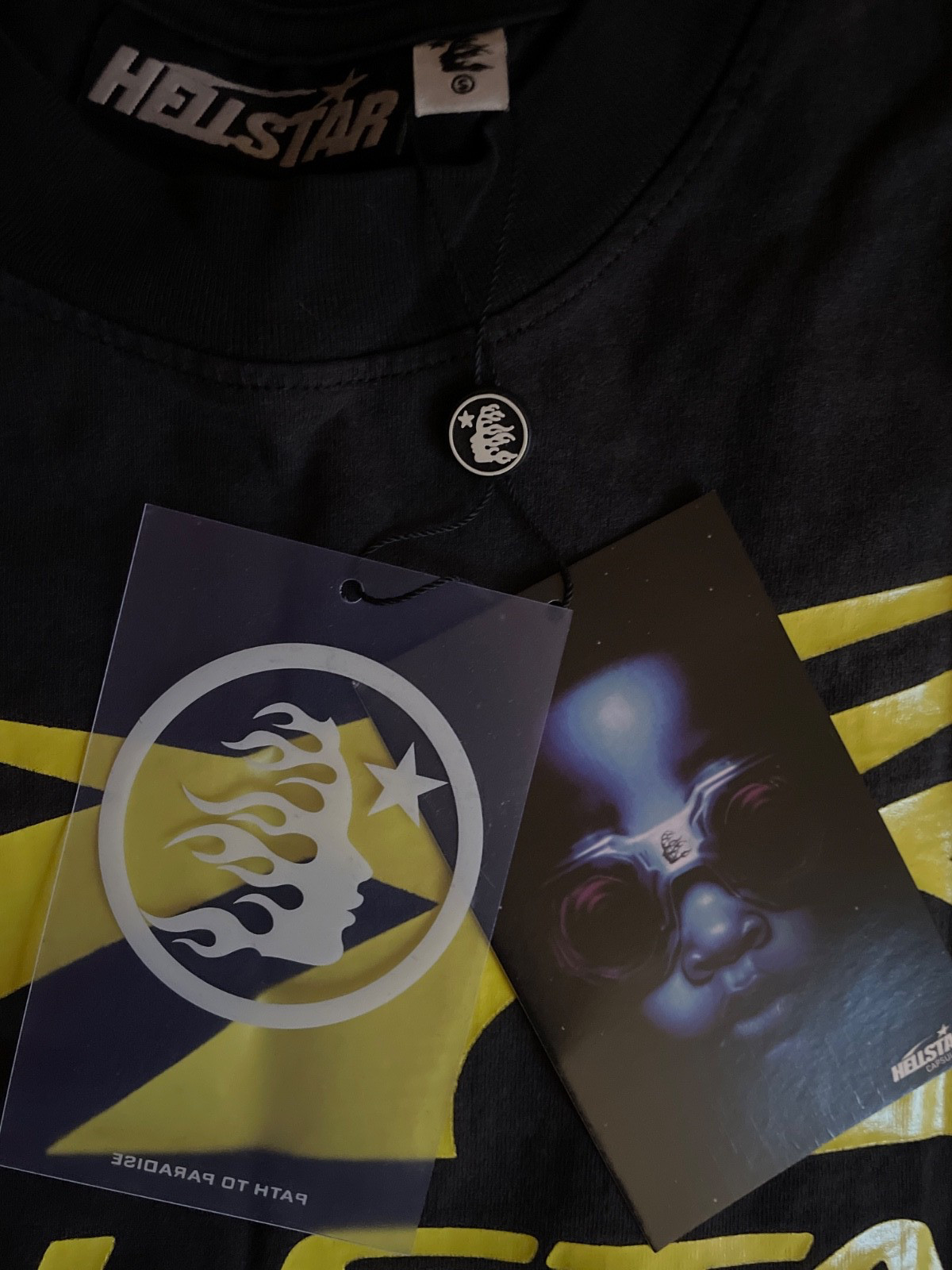 'Black/Yellow' Hellstar Classic Tee - image 4