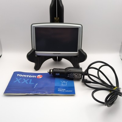 TomTom XXL 5'' Widescreen Portable GPS Navigator Lifetime Traffic & Maps Tested