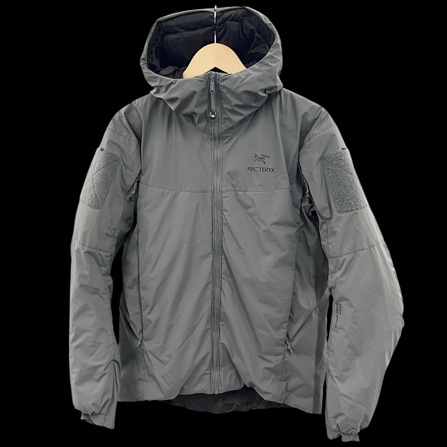 ARC'TERYX Giacca con cappuccio Arcteryx LEAF C WX LT Gen 2 grigio lupo taglia X Small