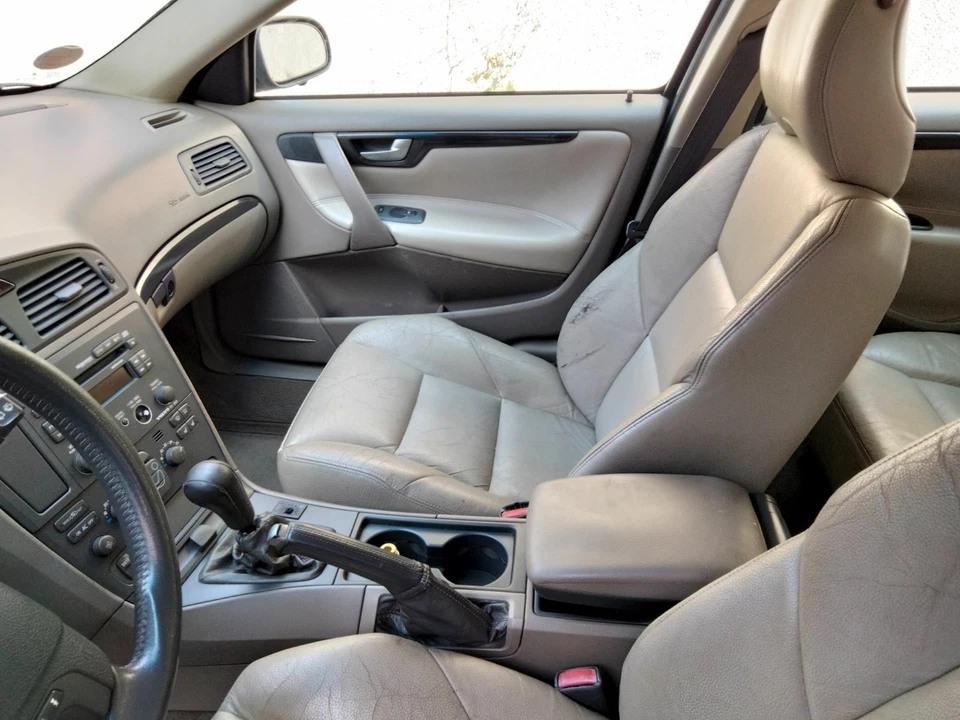 Volvo V70II 2.4 Benzin LPG - Bild 2 von 4