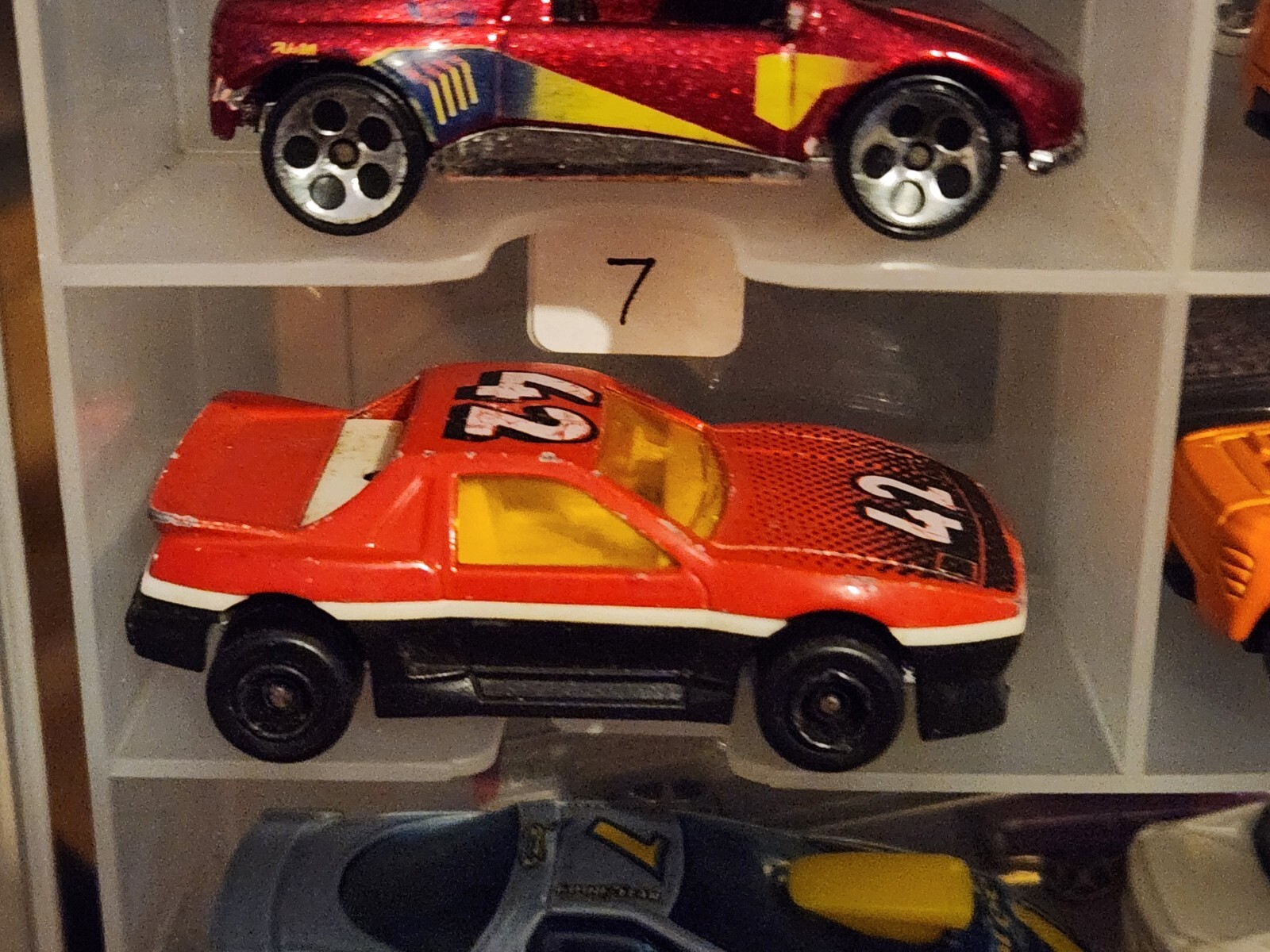 Picture 8 of 25