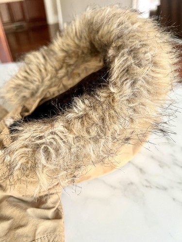 baby GAP Removable Faux Fur Hooded Winter Jacket Toddlers 18-24 Months Tan - Picture 17 of 19