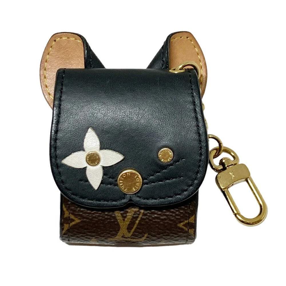 LOUIS VUITTON Earphone case Monogram Etui-Earphone Cat AirPods Pro