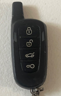 Compustar Security Alarm Keyfob Transmitter 4B Trunk VA5JR762WSS-1WG8R-SS