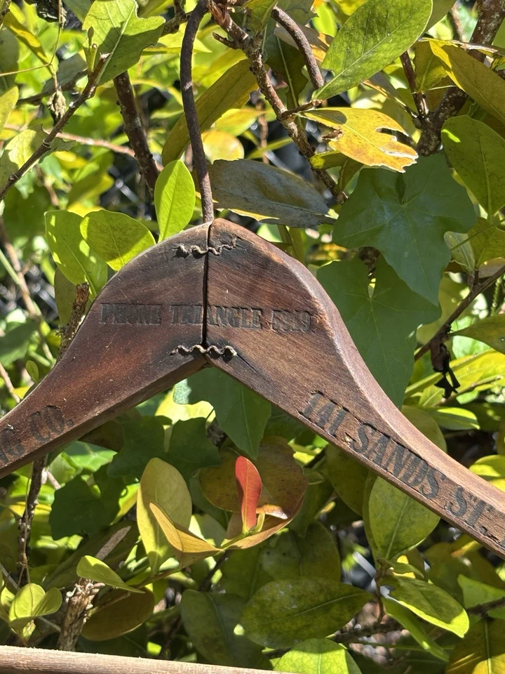 ВИНТАЖНЫЙ ДЕРЕВЯННЫЙ ПАЛЬТО АНГАР S & J ПОШИВ 141 ПЕСКИ ST. BROOKLYN, НЬЮ-ЙОРК - Изображение 3 из 4