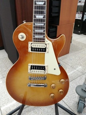 EPIPHONE LESPAUL CLASSIC Used 2022 Mahogany body Laurel fingerboard w/Soft case