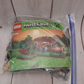 LEGO Minecraft: The First Night (21115) Complete No Box