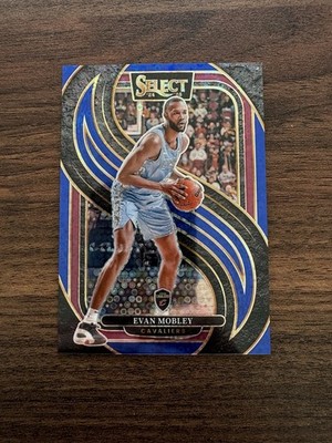 17/25 EVAN MOBLEY 2024-25 SELECT PREMIER LEVEL BLUE DISCO PRIZM CLE CAVS SSP NM
