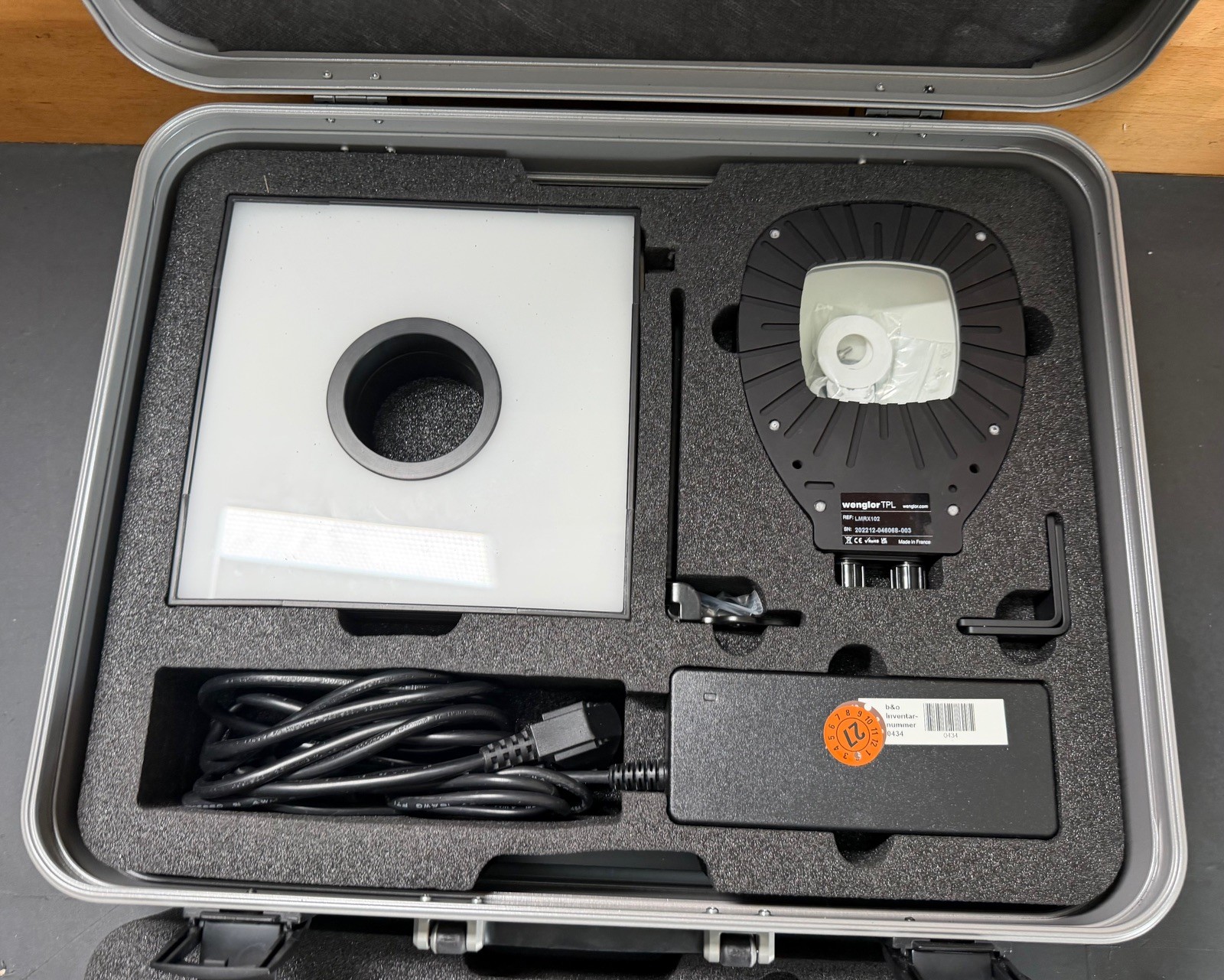 Wenglor TPL Machine Vision Beleuchtung Demokoffer LED Backlight Dome Bar Set 24V – Bild 4
