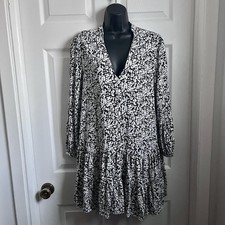 Zara Dress Animal Print Medium Women black White flowy v-neck long sleeve midi