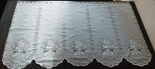 Curtain with pattern in white 140x87 cm