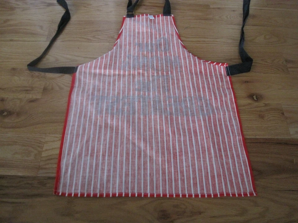 DELANTAL Our Mom's The Greatest rojo blanco raya Foto 3 de 4