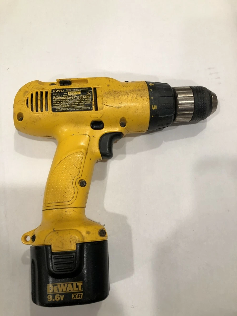 DEWALT Cordless Drill DW952 9.6v with battery pack eBay