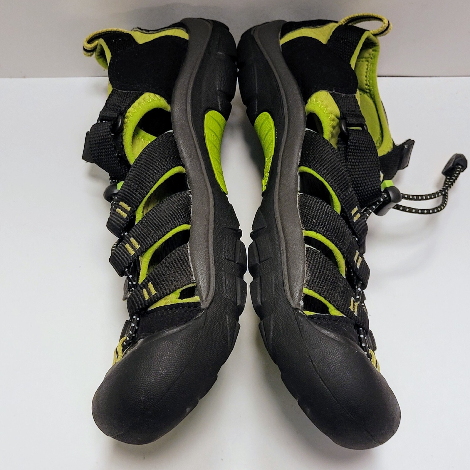 KEEN Newport H2 scarpe sandali impermeabili gioventù 6 nero verde lime 1009965