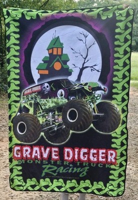 2006 Grave Digger Monster Truck Racing Fleece Blanket 60''x40''