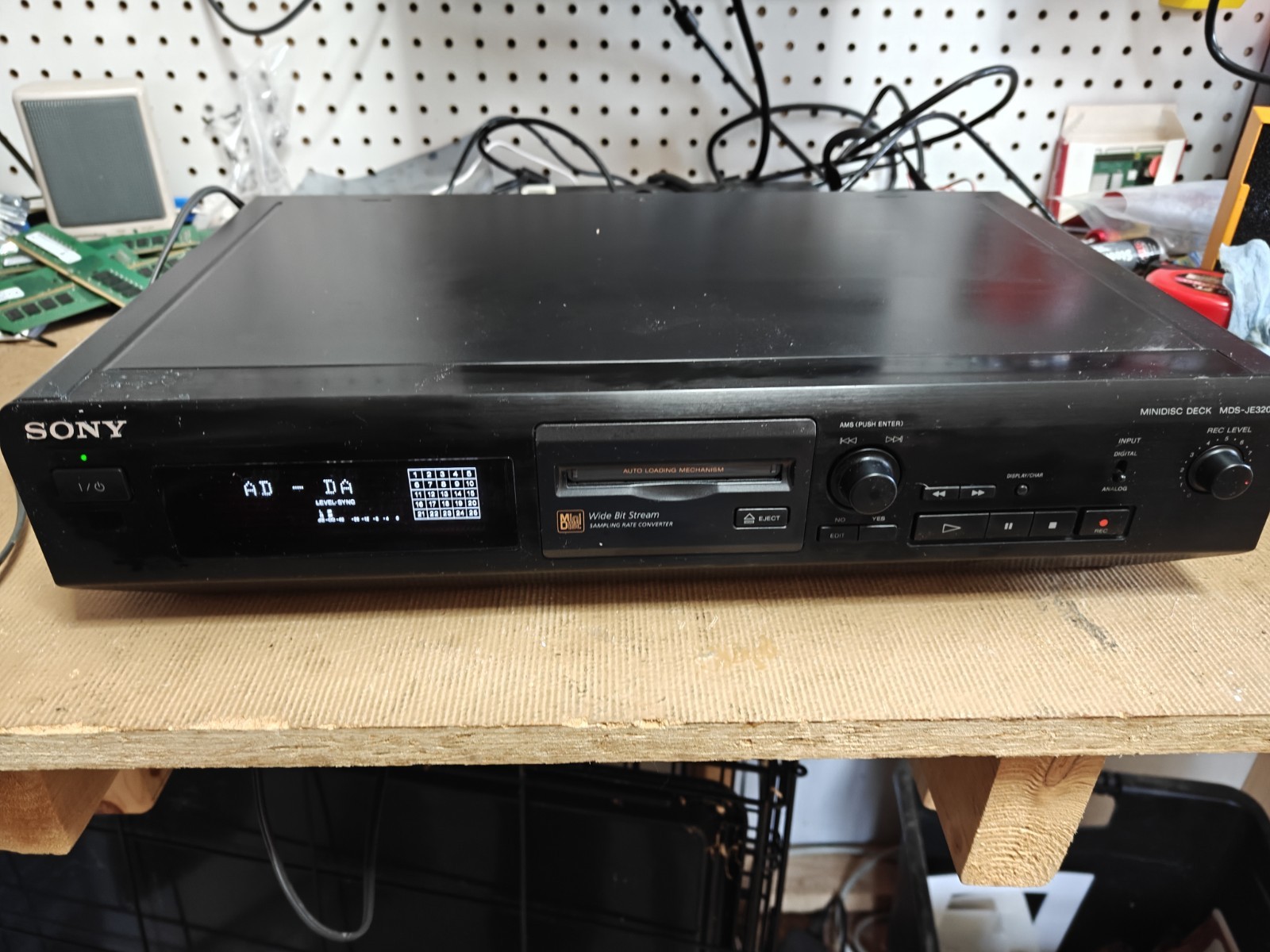 Sony MDS-JE320 MiniDisc Deck Player/Recorder - Tested to Pow