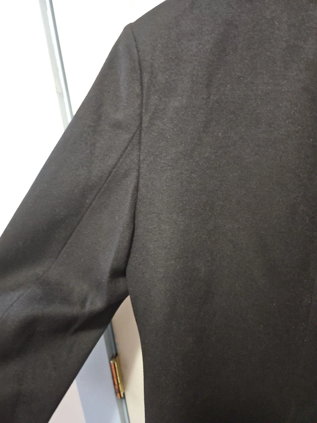 JF J.Ferrar Mens Topcoat Large Black Wool $220 Retail - product detail image 22