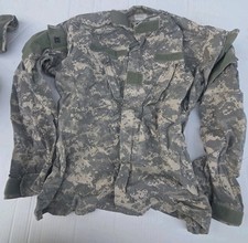 US Military Jacket Mens Medium Regular Digital Camo Combat Uniform Coat ACU