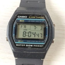 Vintage Casio W-26 Quartz Alarm Chrono Unisex Watch Used