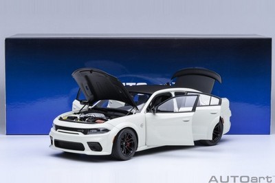 Autoart Dodge Charger SRT Hellcat Redeye Jailbreak Knuckle White 1/18 Scale New!