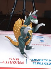 RARE 2002 Bandai Toho Godzilla Gigan Showa Vinyl Figure Kaiju 6.5  