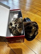 womens fur slippers