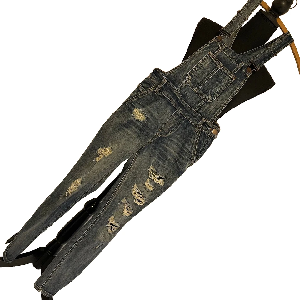 Mono vaquero de mezclilla para casa de muñecas azul envejecido pantalones vaqueros Foto 3 de 4