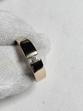  Toller Spannring in 585er  Gelbgold mit einem Brillant ca. 0,10 ct-2,7 Gramm