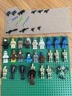 Lego Star Wars Lot 25 Mini Figures Grievous, Obi-Wan, Capt. Tarpals, Droids.