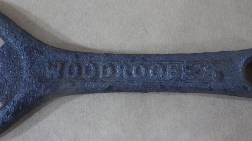 vintage iron woodroofe's bottle opener - Picture 2 of 6