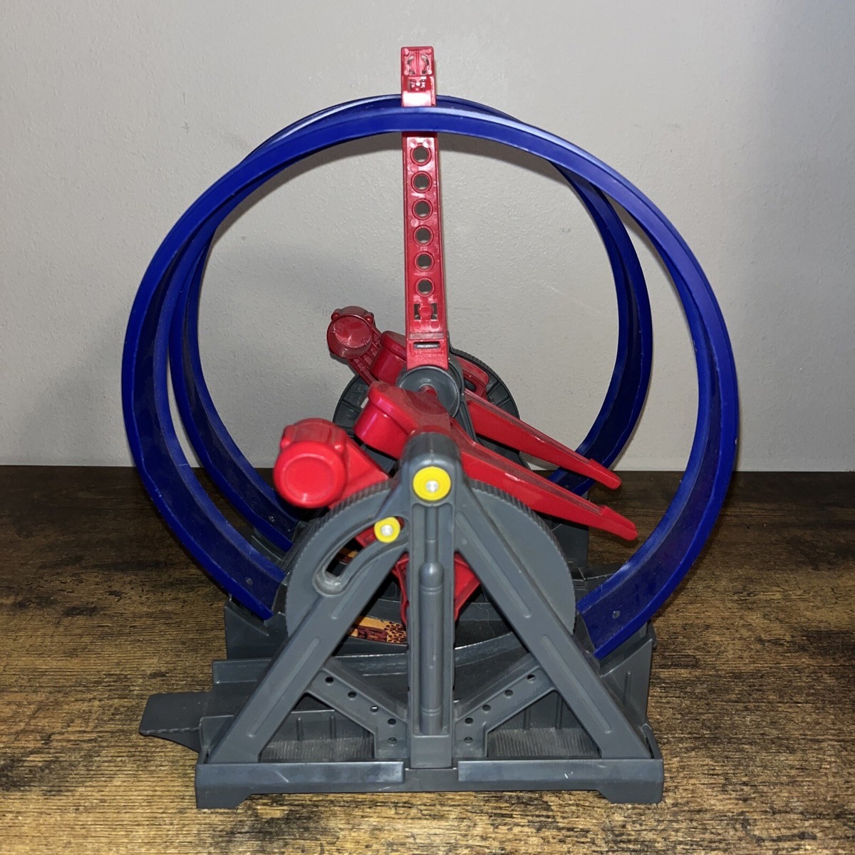 2006 Hot wheels Terrordactyl Track Set Double Loop Replacement