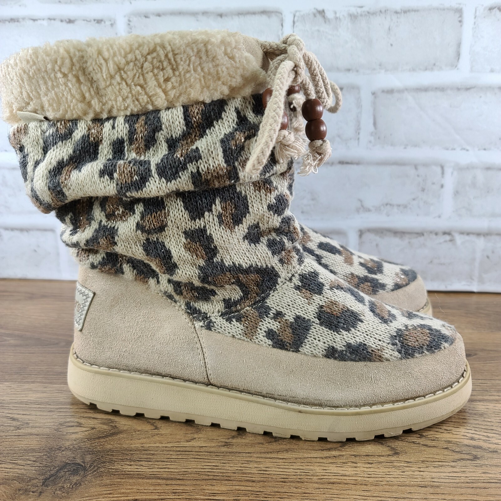 Skechers Womens Faux Fur Lined Leopard 
