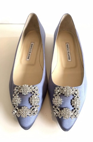 Manolo Blahnik Hangisi Jeweled 
