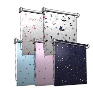 MOTIV KINDERZIMMER ROLLO VERDUNKELND FENSTER KINDER KETTEN 