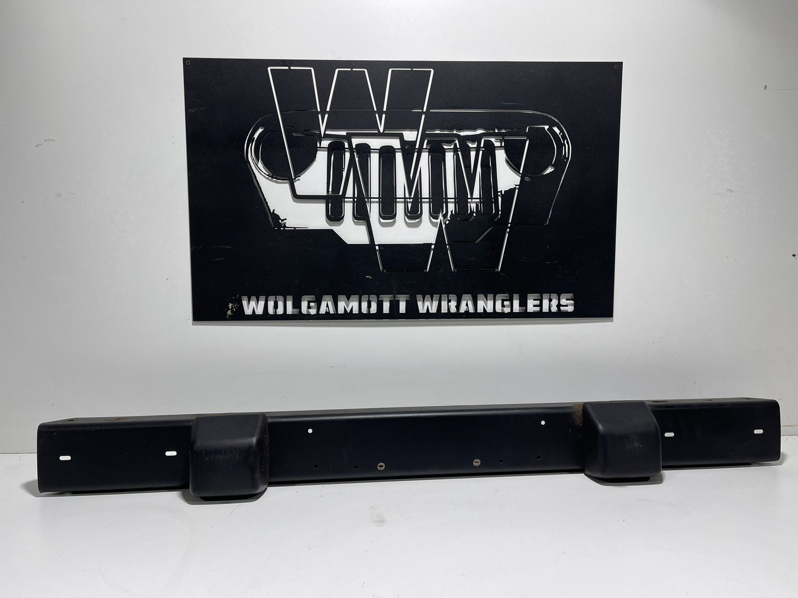 Jeep Wrangler TJ 97-06 OEM Front Bumper w/ Bumperettes NO END CAPS CC 1V