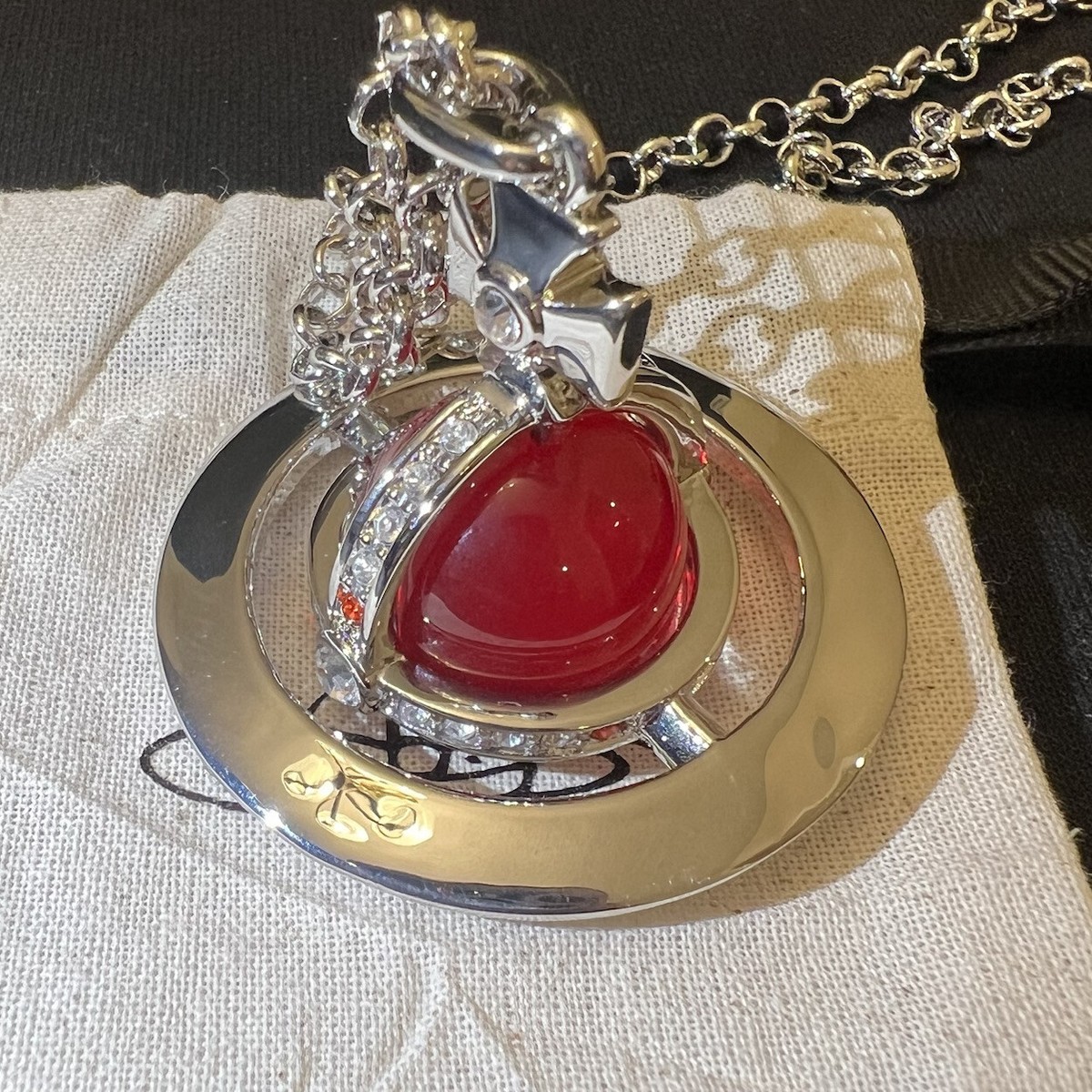 VIVIENNE WESTWOOD★Saturn Orb ペンダント Vivienne Westwood 3D Big Global Red Orb Saturn Necklace