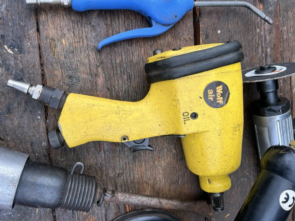 Collection Of 9 Air Tools Inc Air Chisle, Sander, Nibbler, Drill - Image 4 of 4