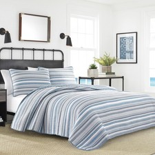 Nautica Queen Quilt Set, Soft  Breathable Cotton Bedding with Medium Weight
