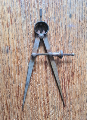 Vintage/antique MOORE & WRIGHT 6'' Caliper from Sheffield England