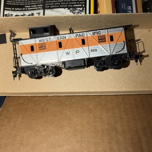 Soporte exterior Roundhouse Products Caboose Western Pacific 3463 | Zustand: New