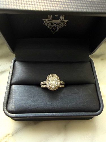 14K White Gold 1.21 Carat Lab-Grown Oval Diamond Halo Ring & Band Set Size 4.5