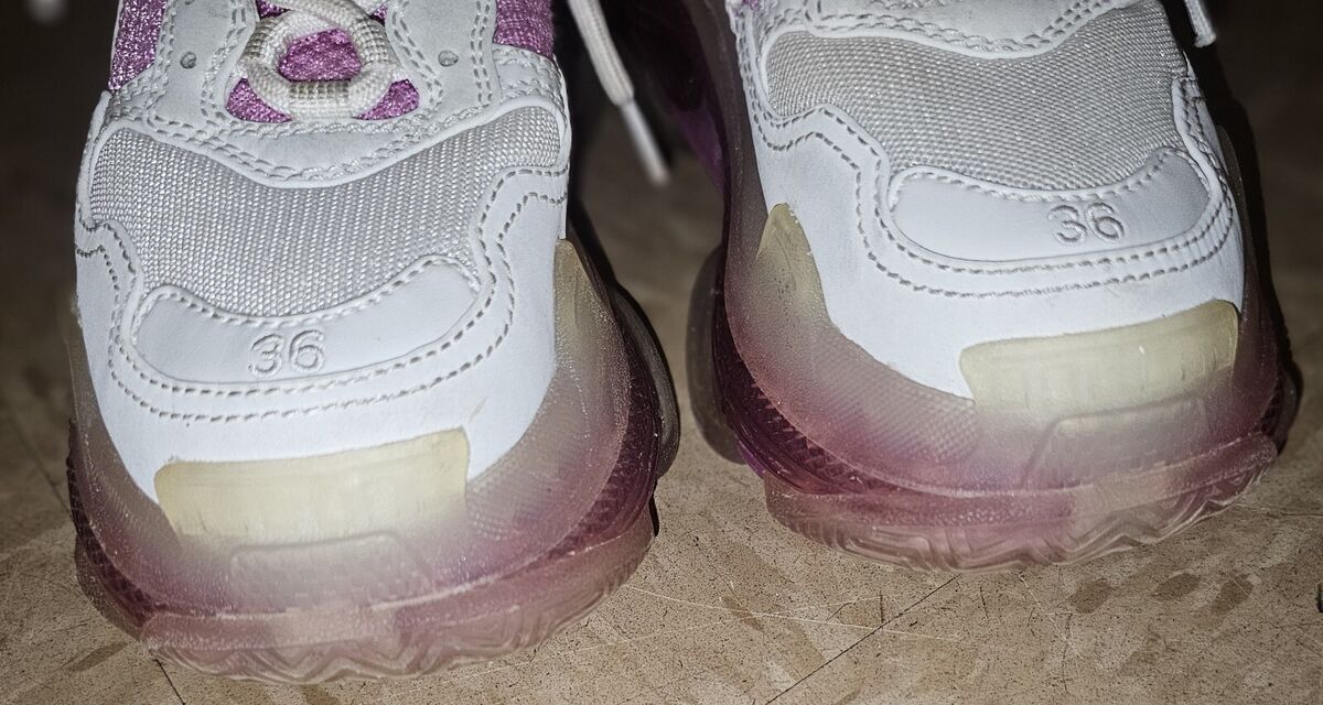 100% Authentic, Balenciaga Triple S White Pink, New, Size 36 100% Authentic, Balenciaga Triple S White Pink, New, Size 36