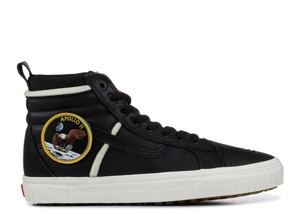 vans x nasa black