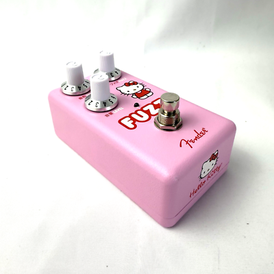 Fender Hello Kitty Fuzz Pink Guitar Effect Pedal Fender x Hello