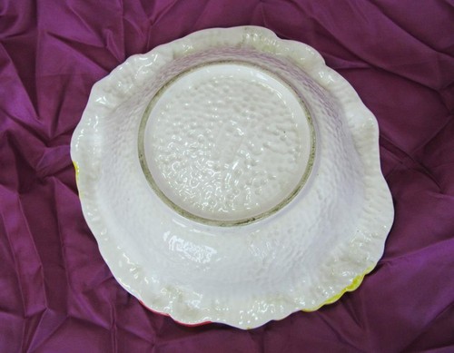 ANTIQUE PORCELAIN HAND PAINTED FRUIT BOWL ITALY - MARKED - Picture 9 of 10